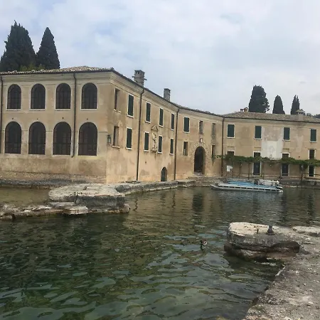 Casa Cele Lägenhet *